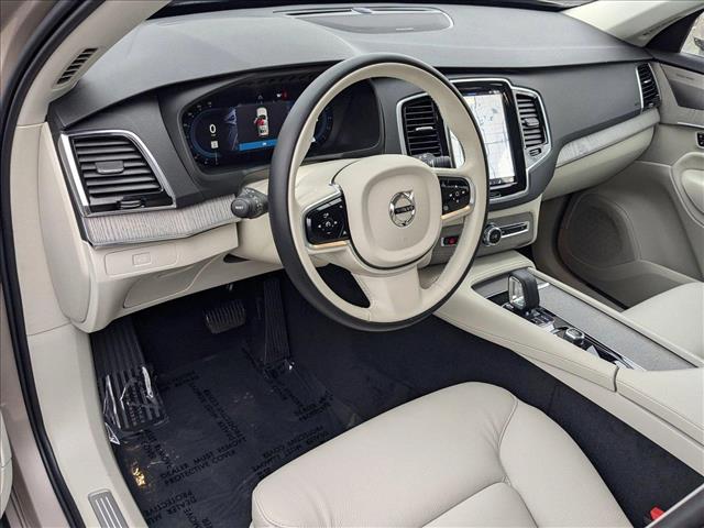 2025 Volvo XC90 Plus photo 3