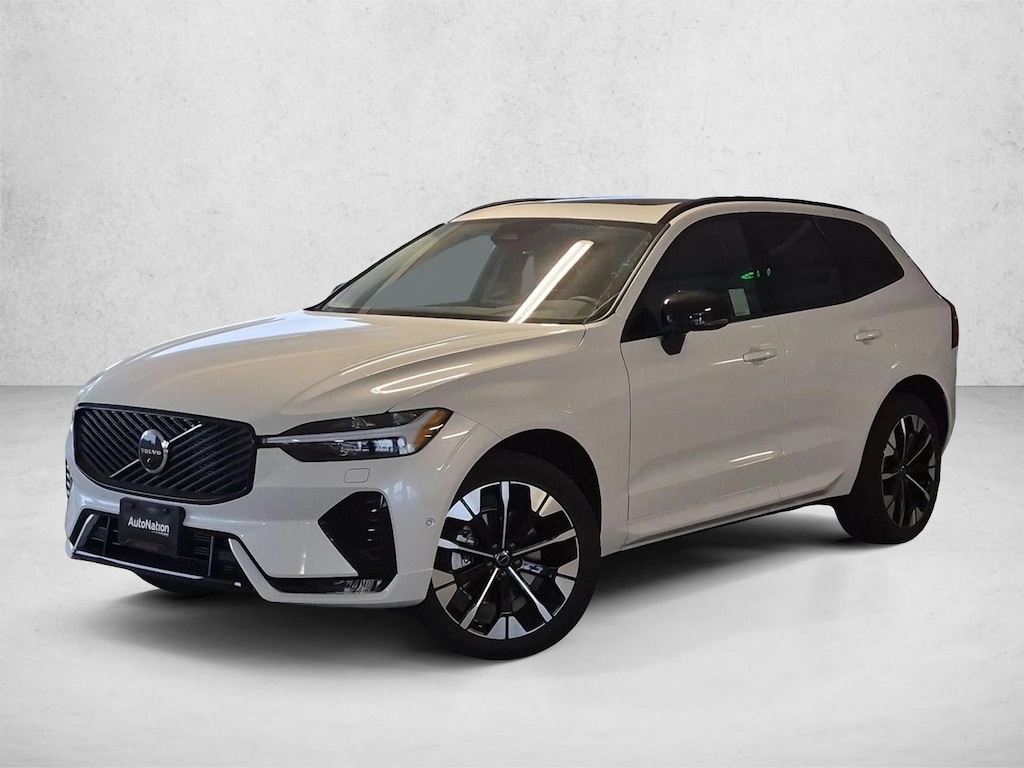 New 2026 Volvo XC60 Plus SUV