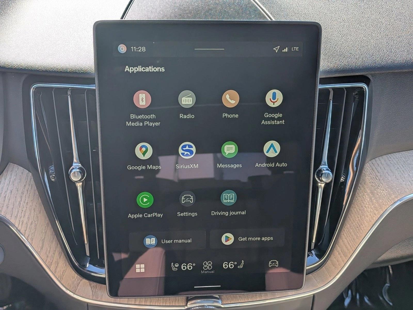 2026 Volvo XC60 Plus - Photo 13
