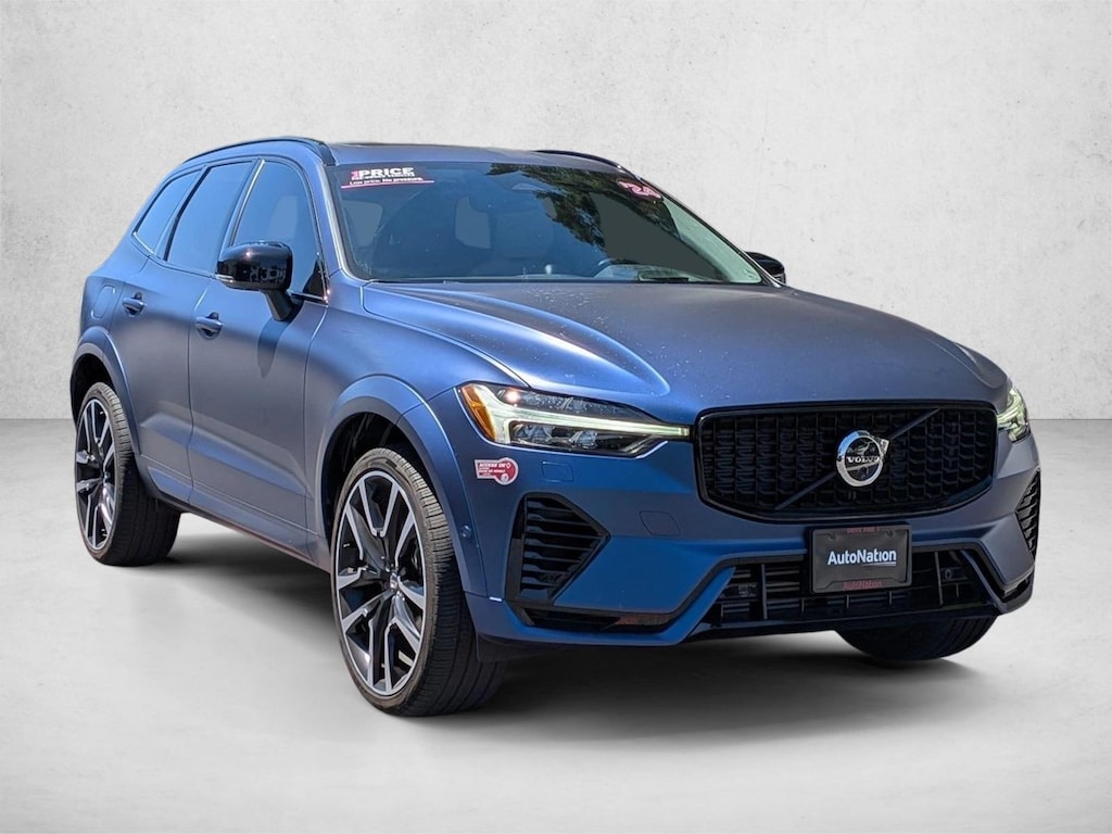 Used 2024 Volvo XC60 plug-in hybrid T8 Ultimate Dark SUV