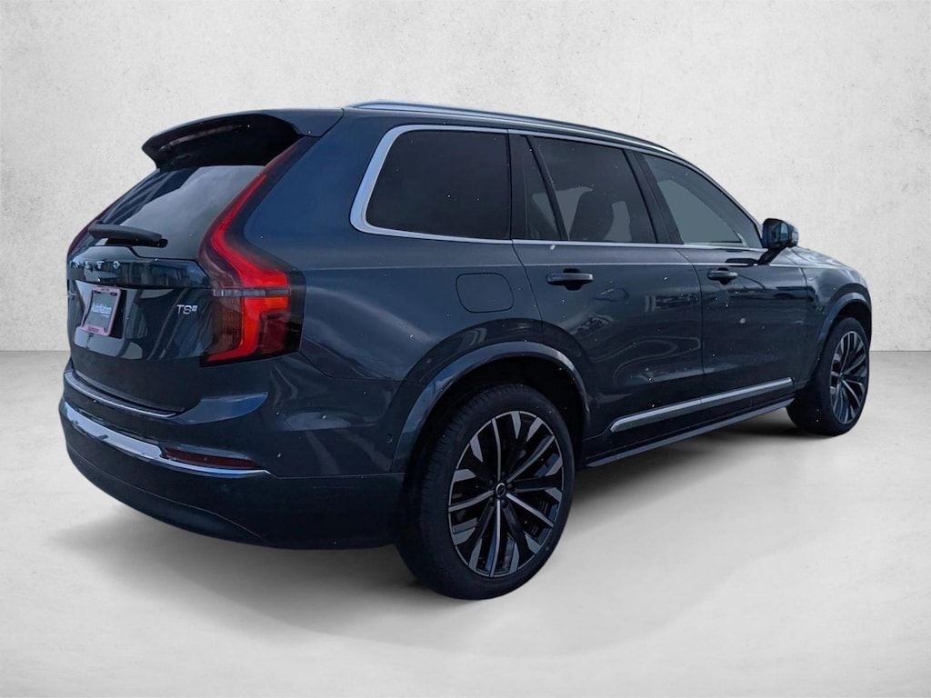 New 2026 Volvo XC90 plug-in hybrid Ultra SUV