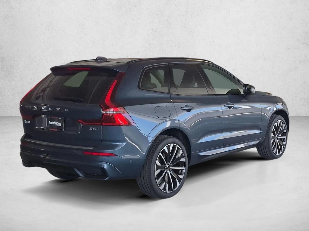 New 2026 Volvo XC60 Ultra SUV