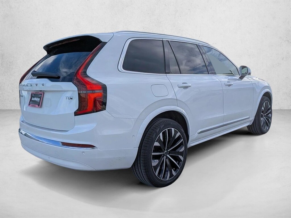 Used 2026 Volvo XC90 plug-in hybrid T8 Plus 7-Seater SUV