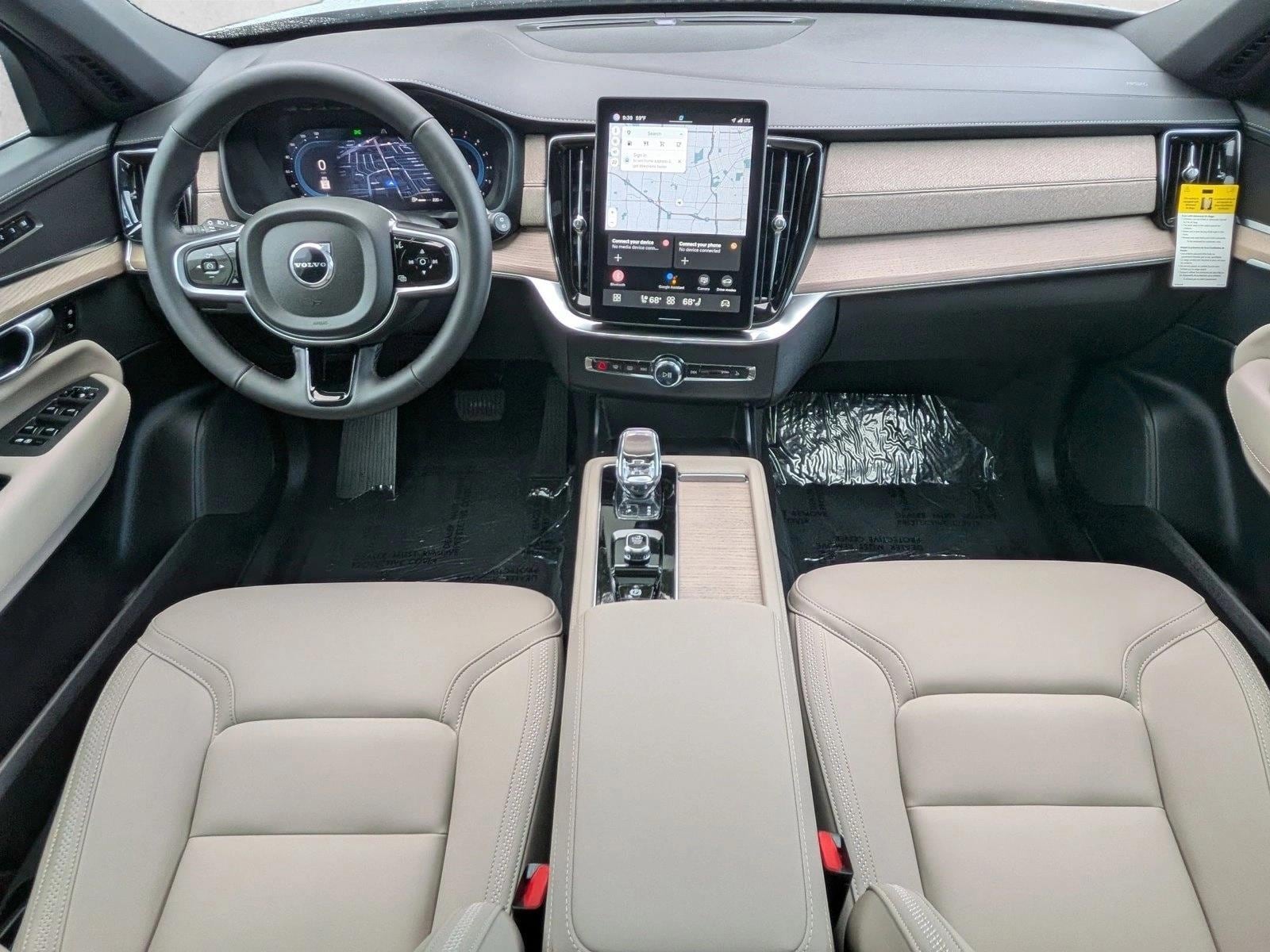 2025 Volvo XC90 Core - Photo 17