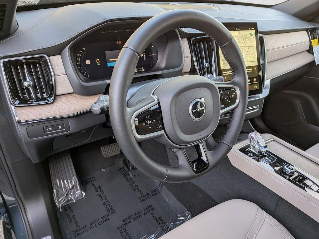 New 2026 Volvo XC90 plug-in hybrid Plus SUV