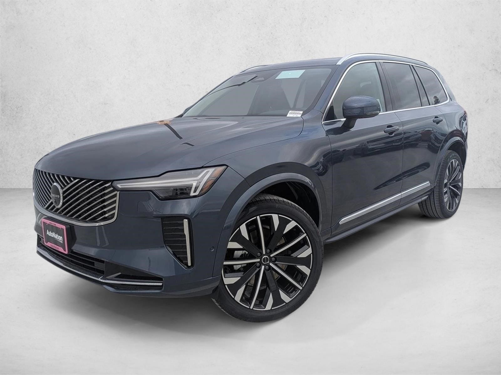 2026 Volvo XC90 B5 Plus Bright 4WD's photo