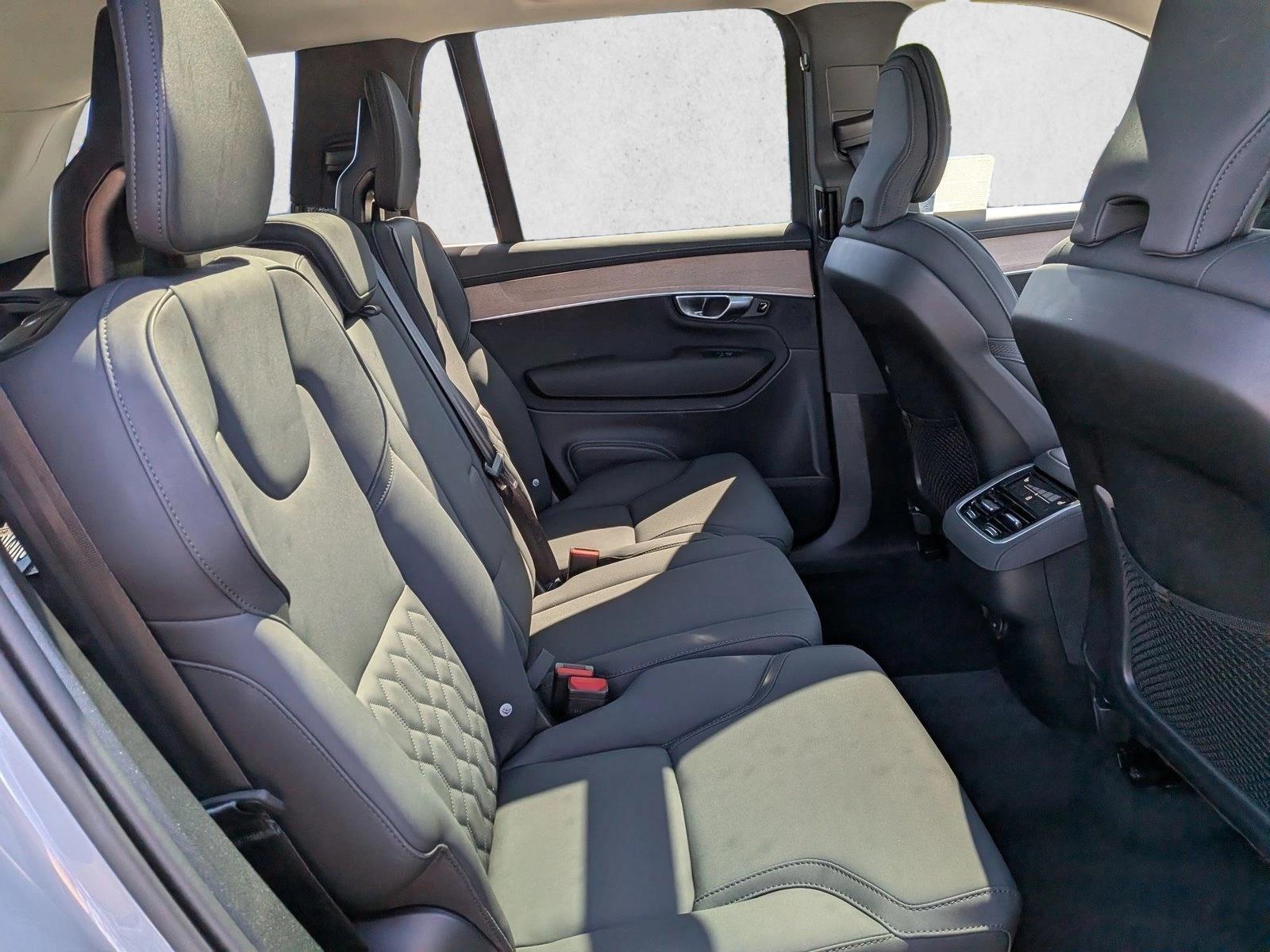2026 Volvo XC90 Core - Photo 20