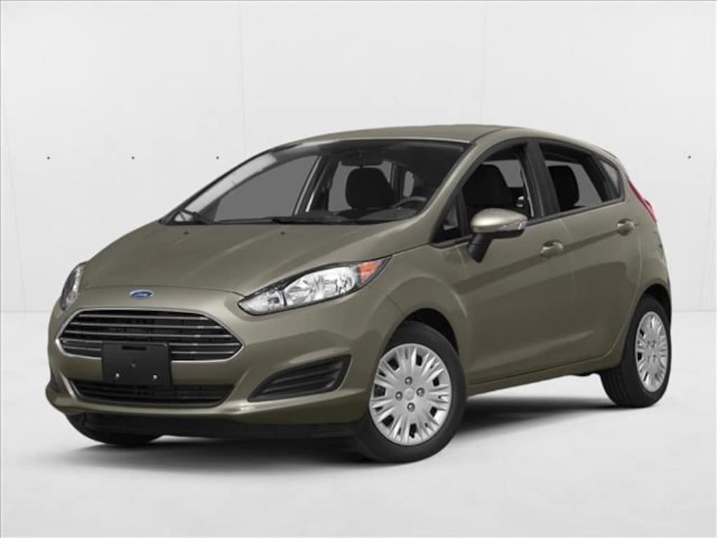 Used 2015 Ford Fiesta SE Hatchback