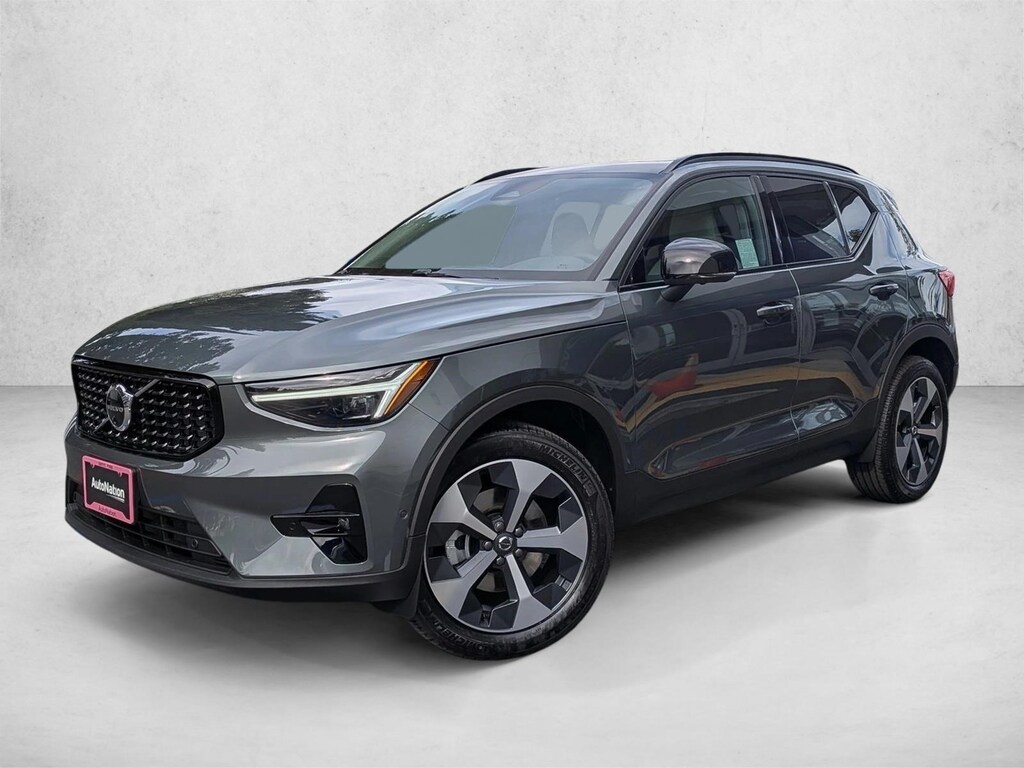 New 2026 Volvo XC40 Plus SUV