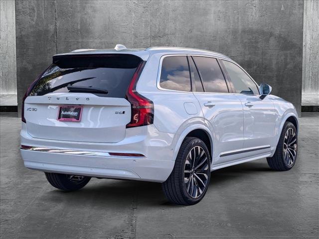 2025 Volvo XC90 Plus photo 2