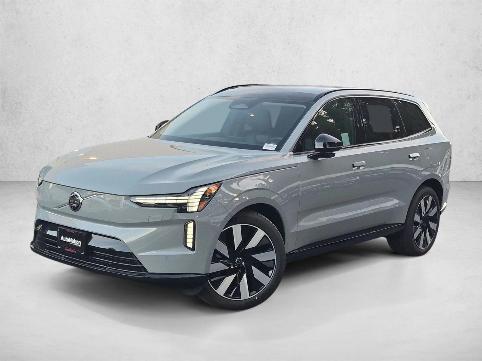 New 2026 Volvo EX90 Ultra SUV