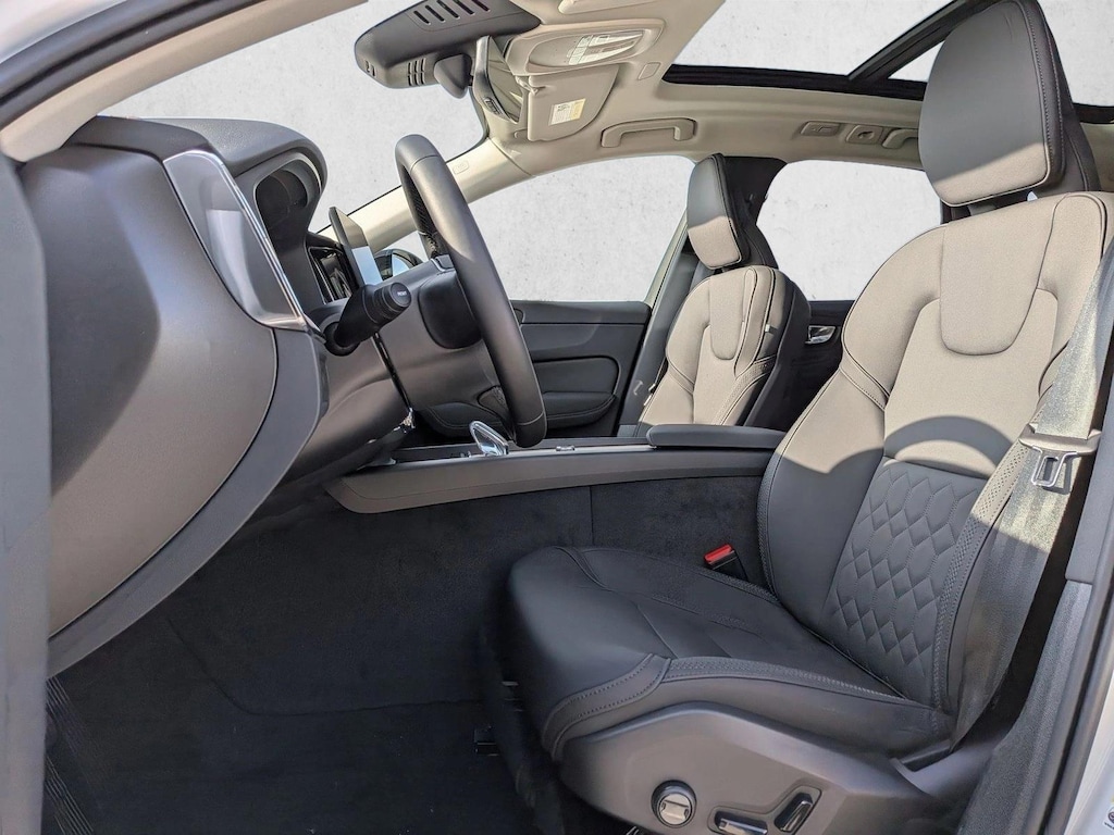 Used 2026 Volvo XC60 Plus SUV