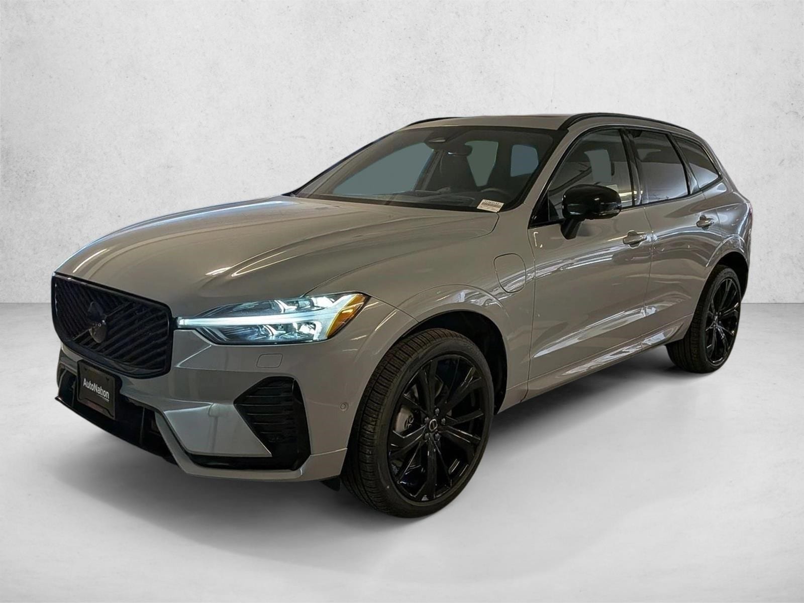 2026 Volvo XC60 T8 Ultra Black Edition Theme AWD's photo