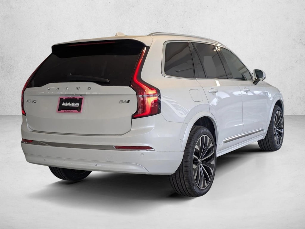 New 2026 Volvo XC90 Plus SUV