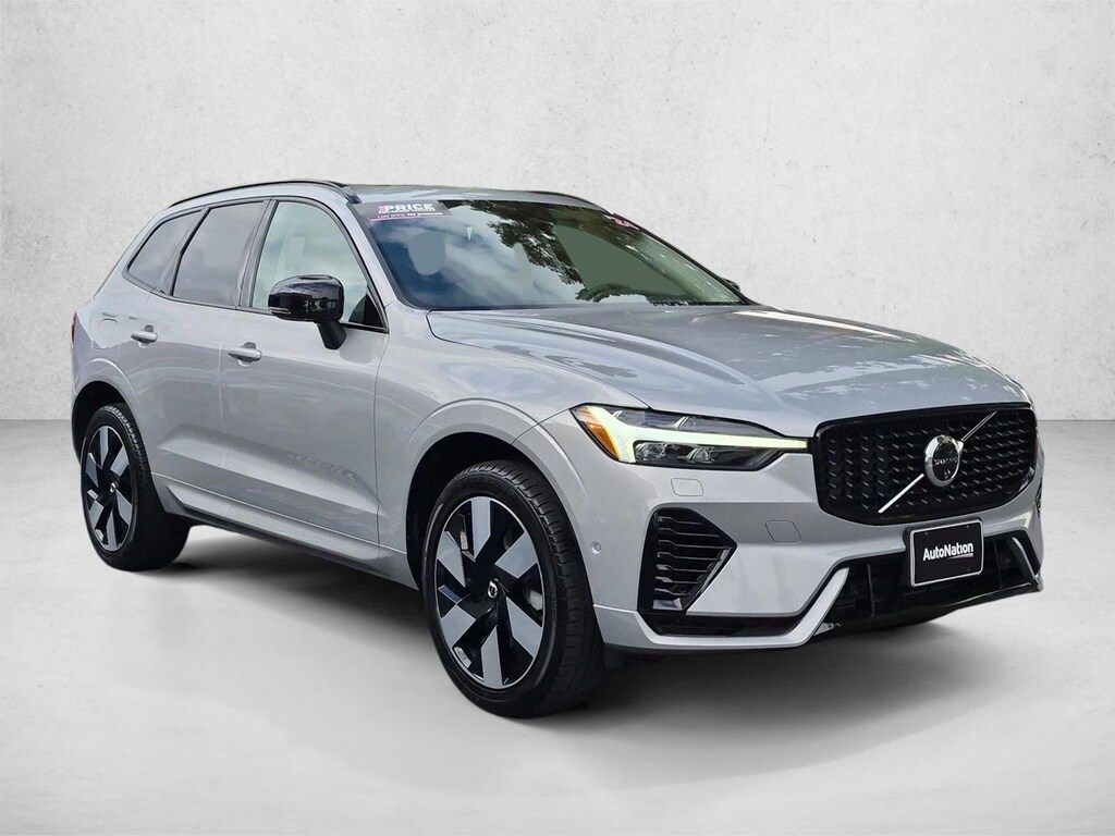 Used 2024 Volvo XC60 plug-in hybrid T8 Plus Dark SUV