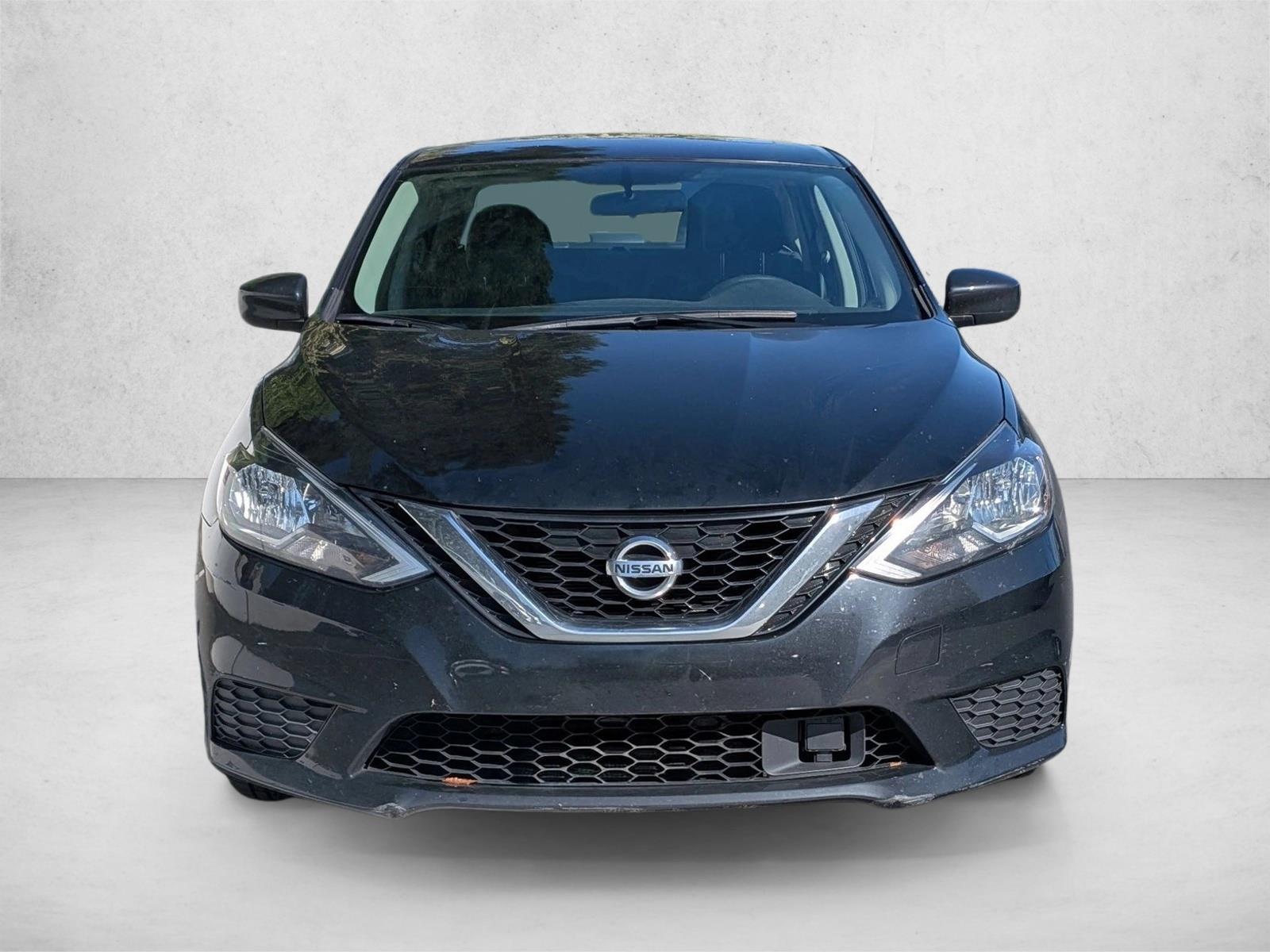 2019 Nissan Sentra SV photo 2