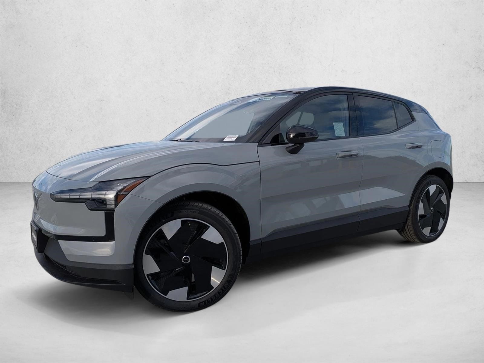 2025 Volvo EX30 Plus's photo