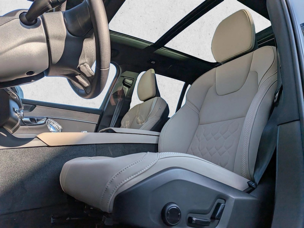 New 2026 Volvo XC90 Plus SUV