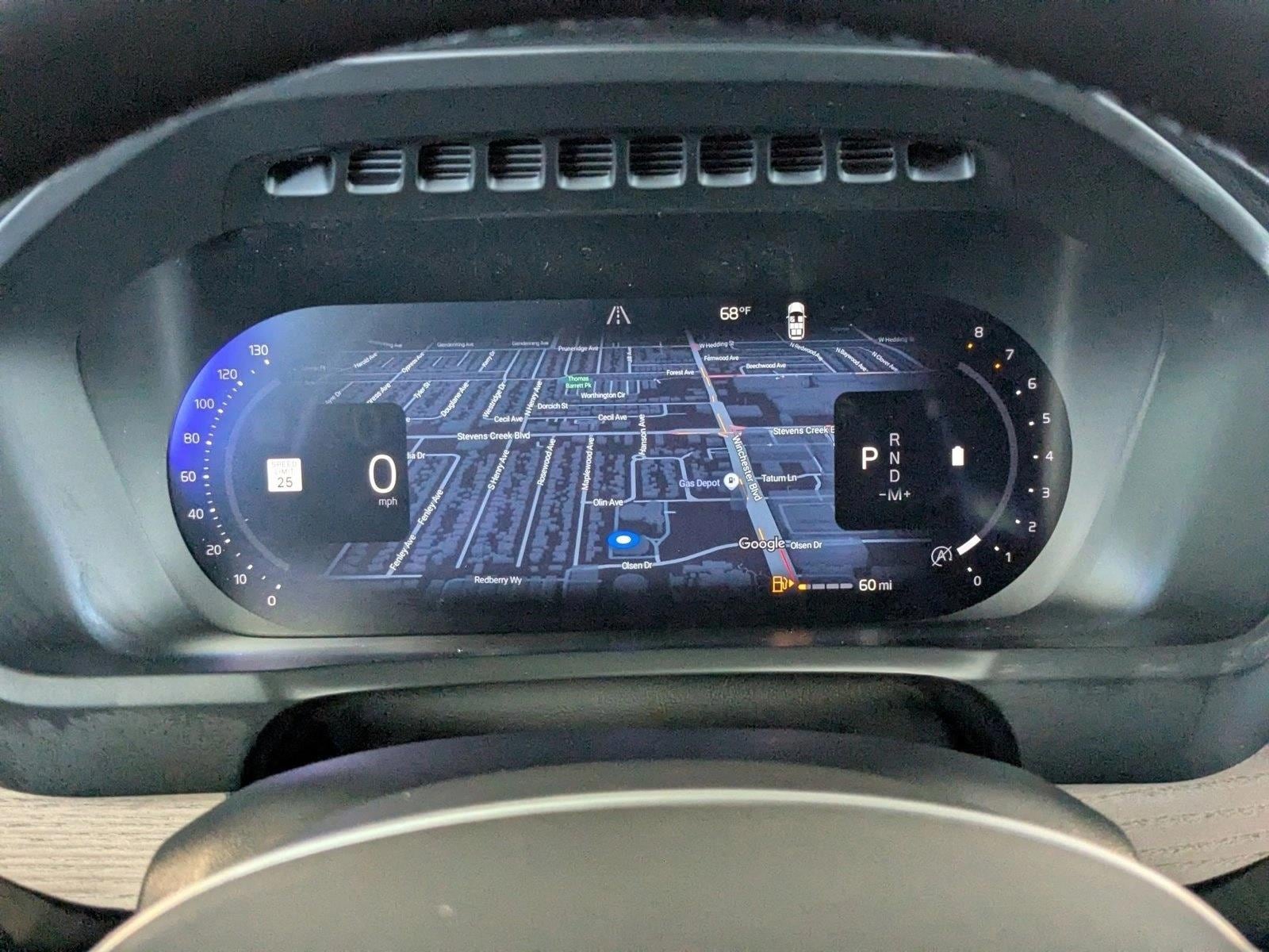 2026 Volvo XC90 Plus - Photo 11