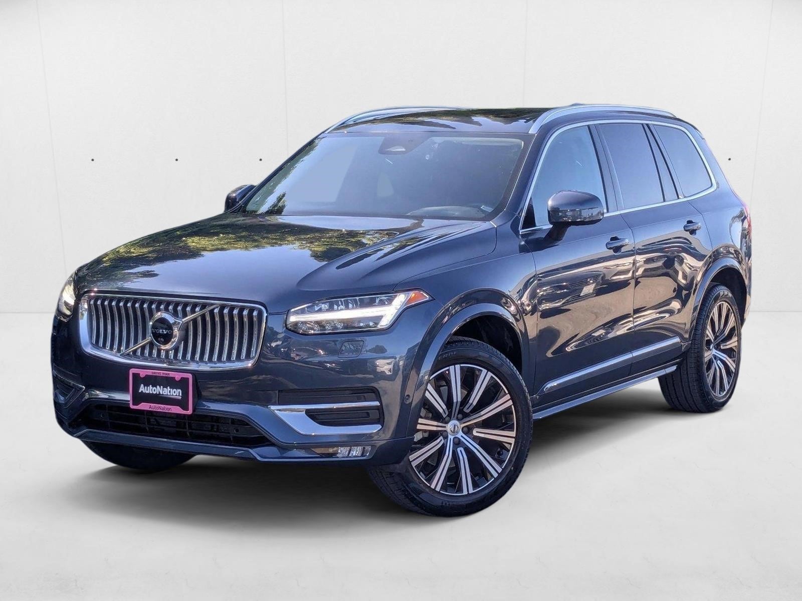 2023 Volvo XC90 B5 AWD Plus