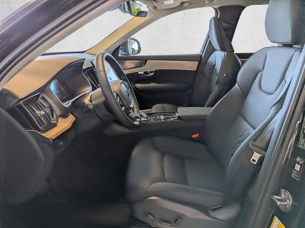 New 2026 Volvo XC90 Plus SUV
