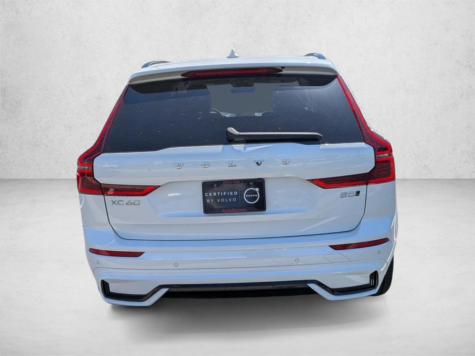 2026 Volvo XC60 B5 Ultra photo 5