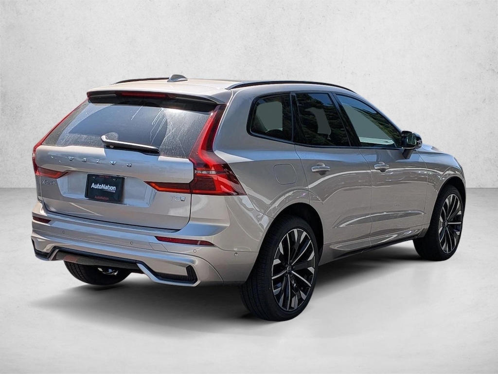 New 2026 Volvo XC60 plug-in hybrid Ultra SUV