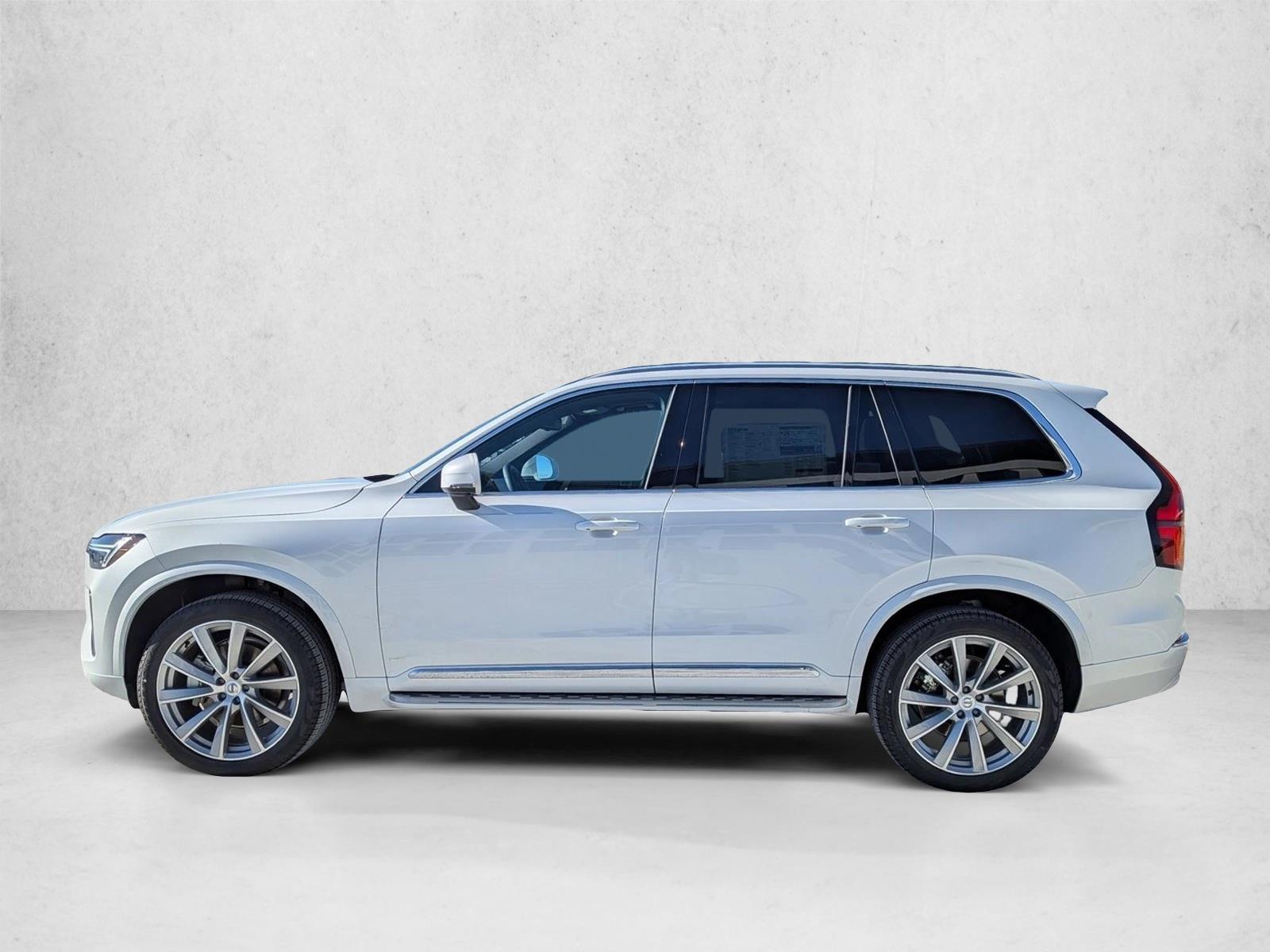 2025 Volvo XC90 Core - Photo 10