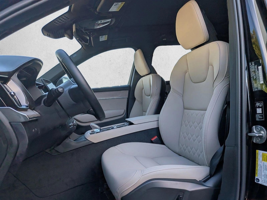 New 2026 Volvo XC90 plug-in hybrid Plus SUV