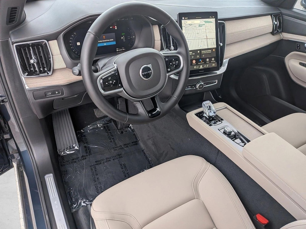 New 2026 Volvo XC90 plug-in hybrid Plus SUV