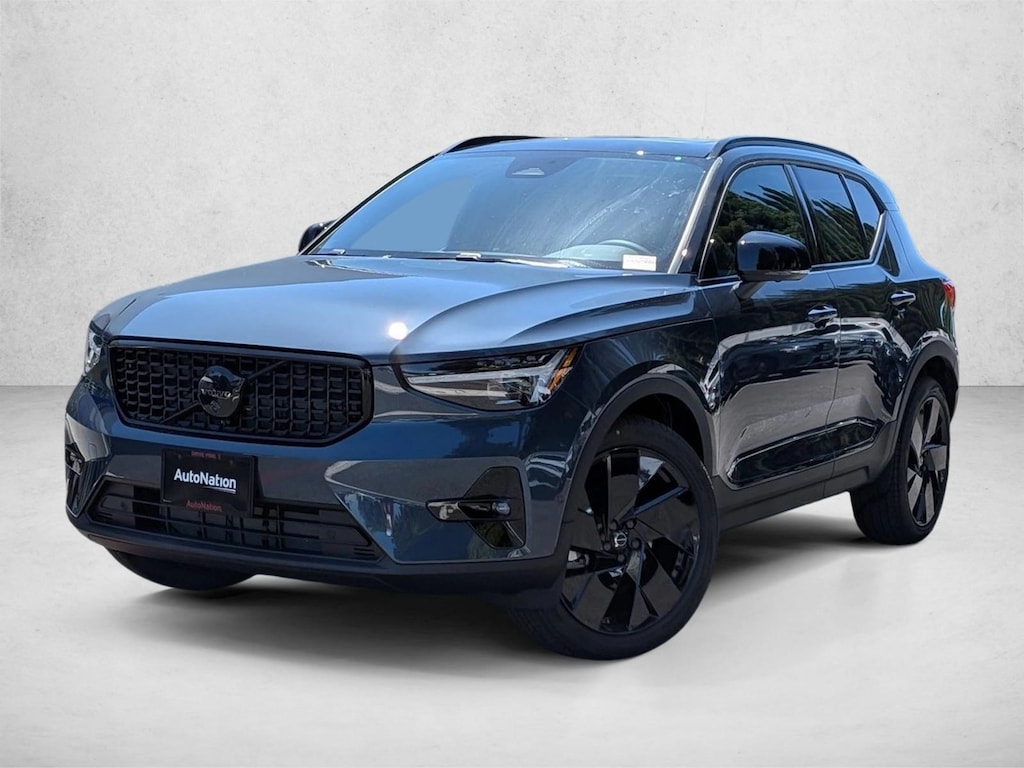 New 2026 Volvo XC40 Ultra Black Edition SUV