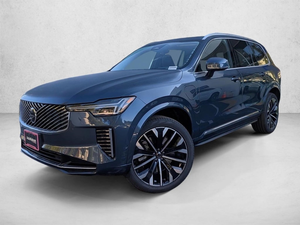 New 2026 Volvo XC90 plug-in hybrid Plus SUV