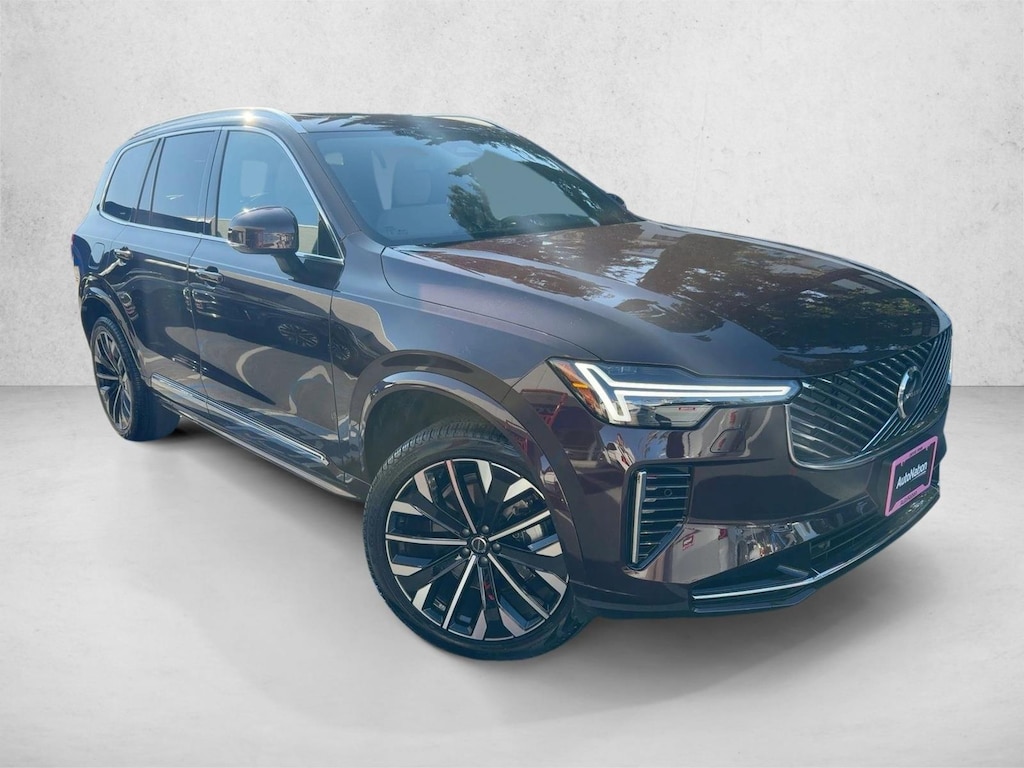 Certified 2025 Volvo XC90 B5 (2025.5) Core SUV