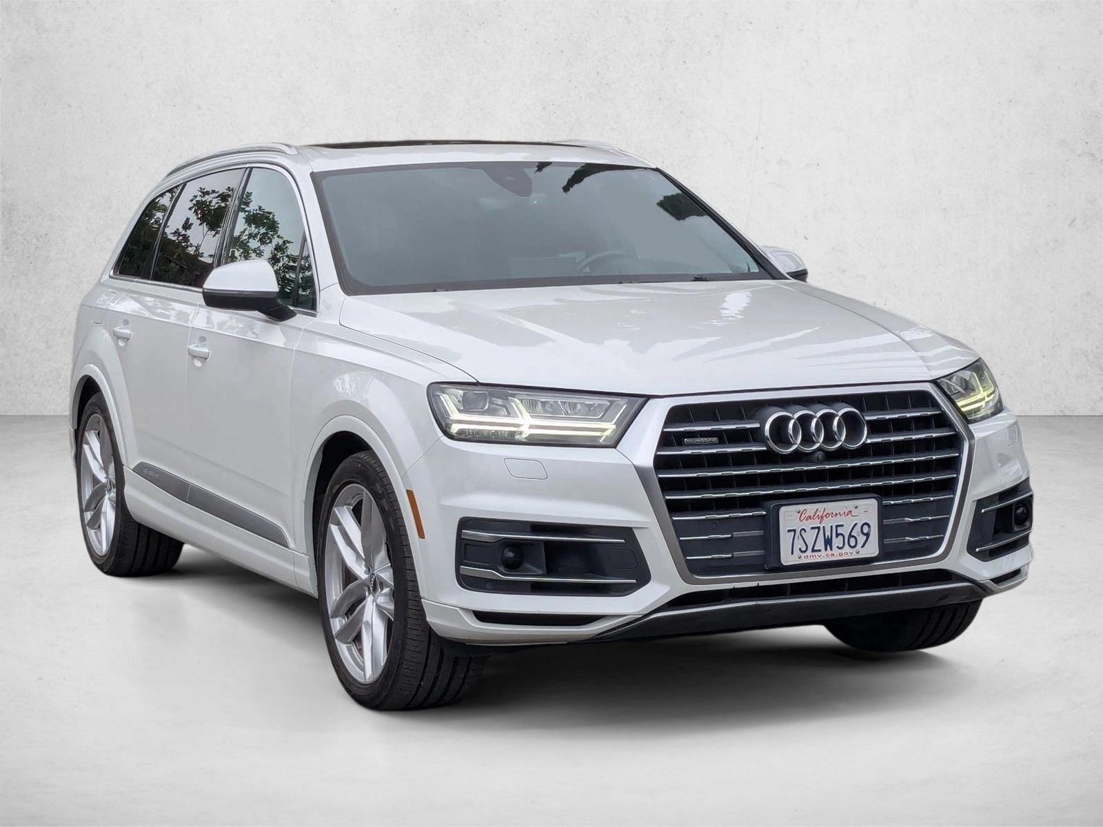 2017 Audi Q7 3.0T Premium photo 3