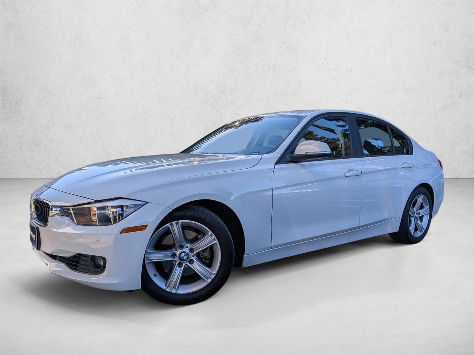 2014 BMW 3 Series 328i's photo