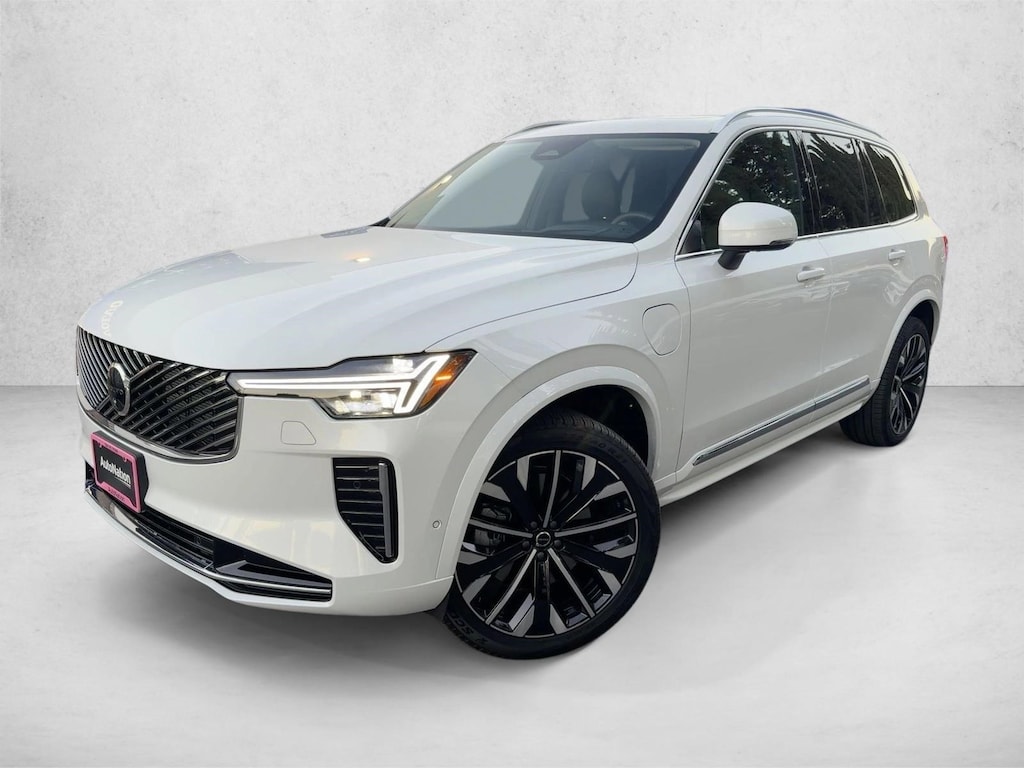 Certified 2025 Volvo XC90 plug-in hybrid T8 (2025.5) Ultra 7-Seater SUV