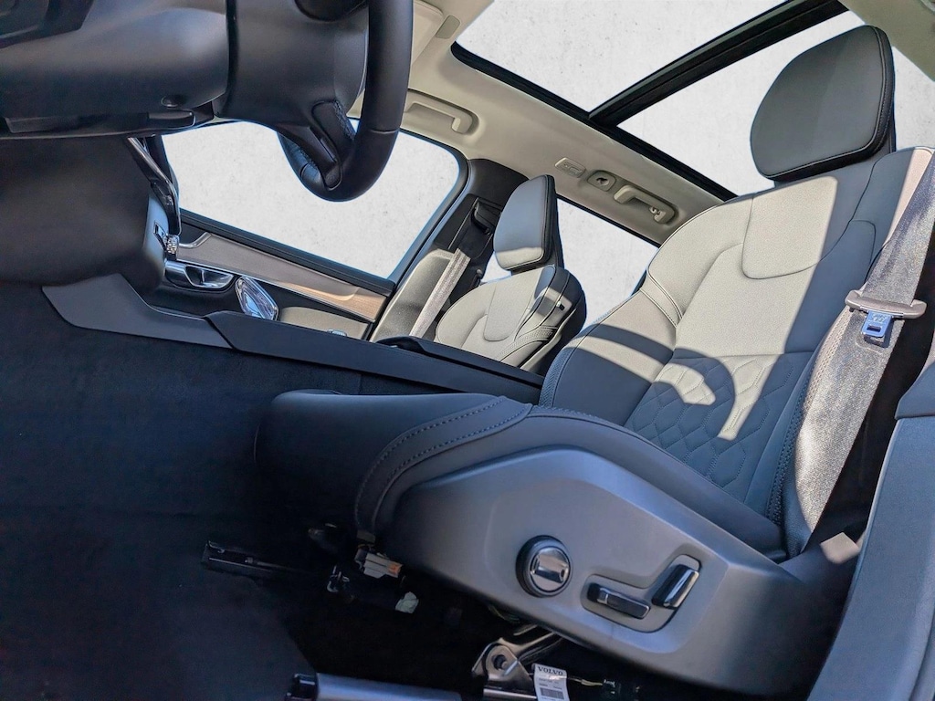 New 2026 Volvo XC90 Plus SUV