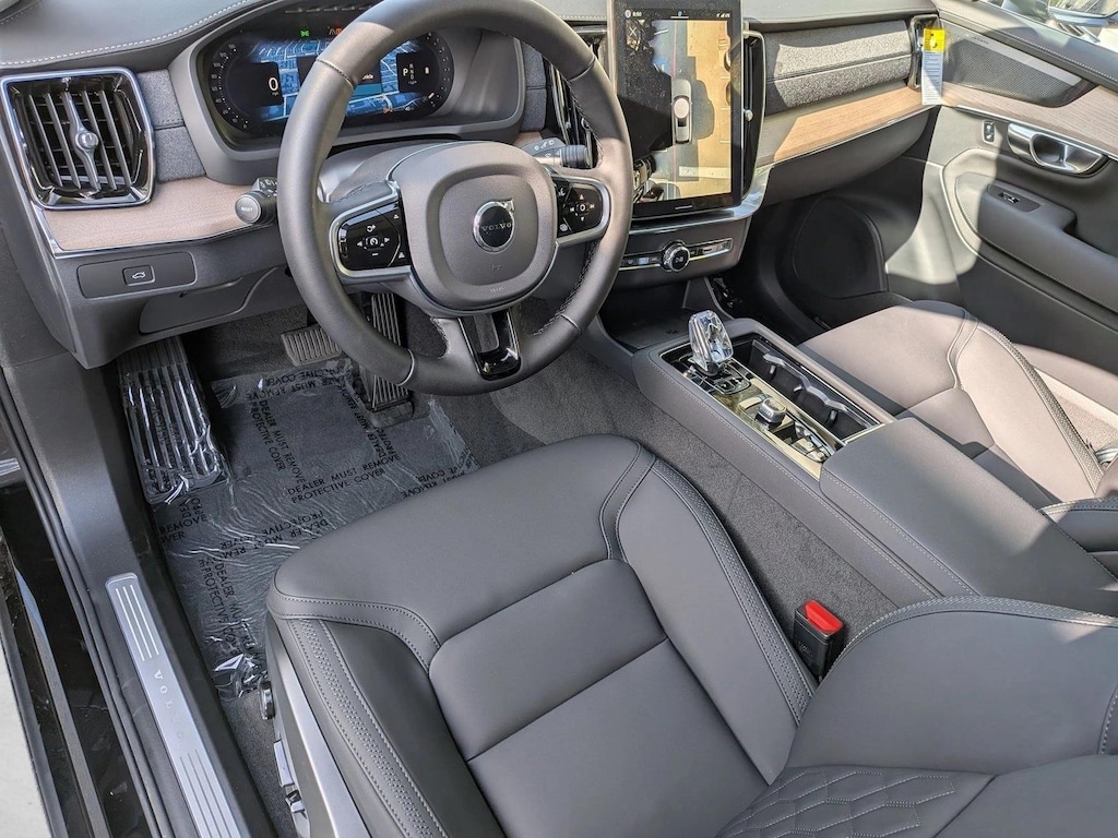 New 2026 Volvo XC90 Plus SUV