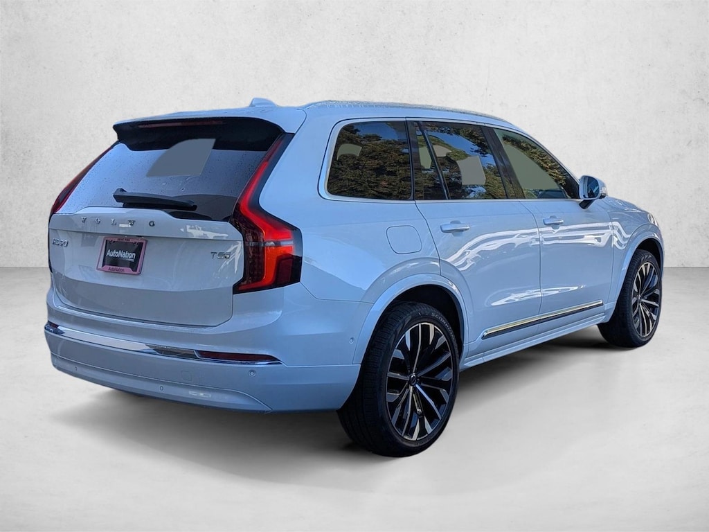 New 2026 Volvo XC90 plug-in hybrid Plus SUV