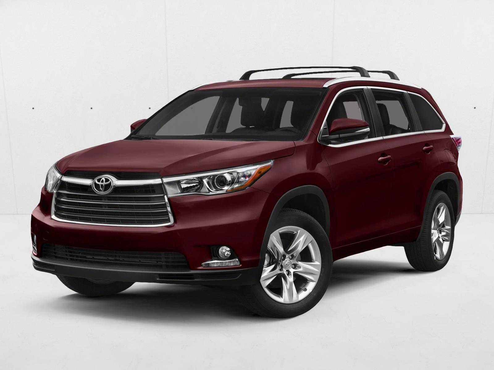2015 Toyota Highlander LE Plus's photo