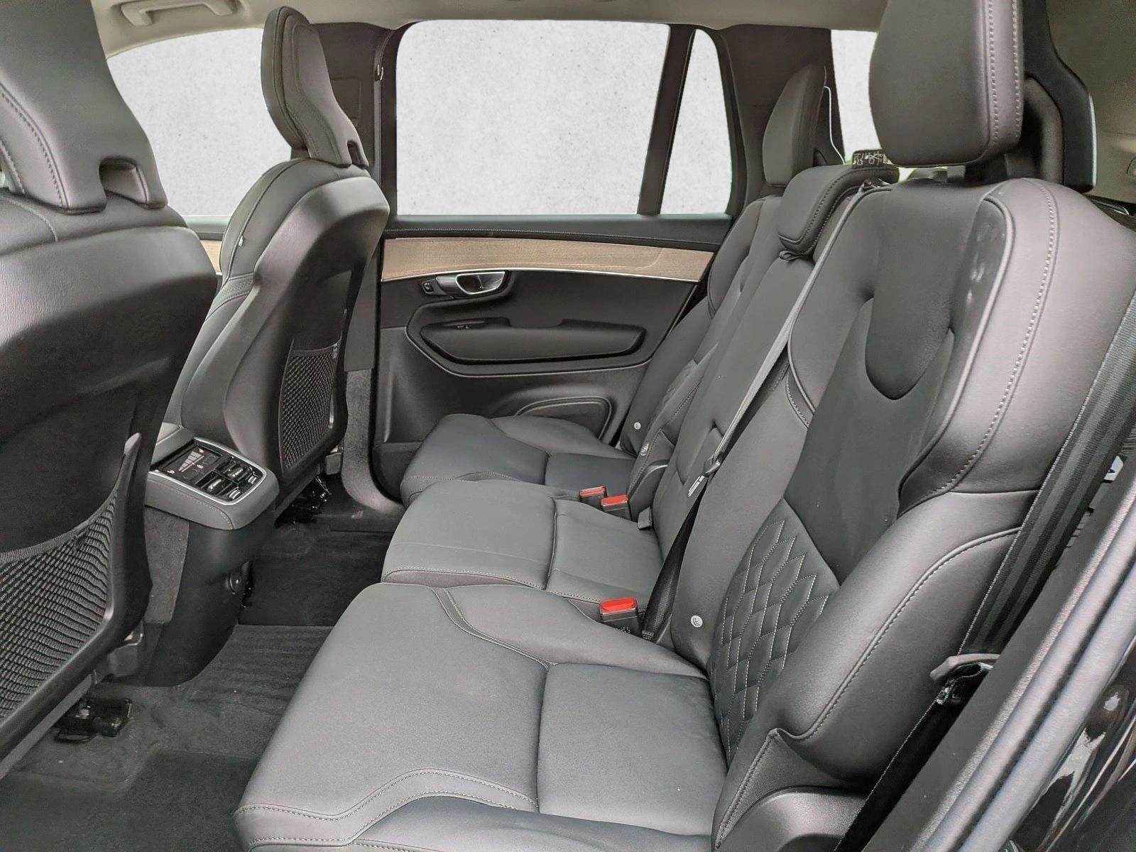 2026 Volvo XC90 Plus - Photo 19