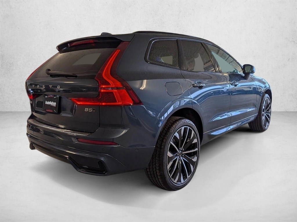 New 2026 Volvo XC60 Ultra SUV