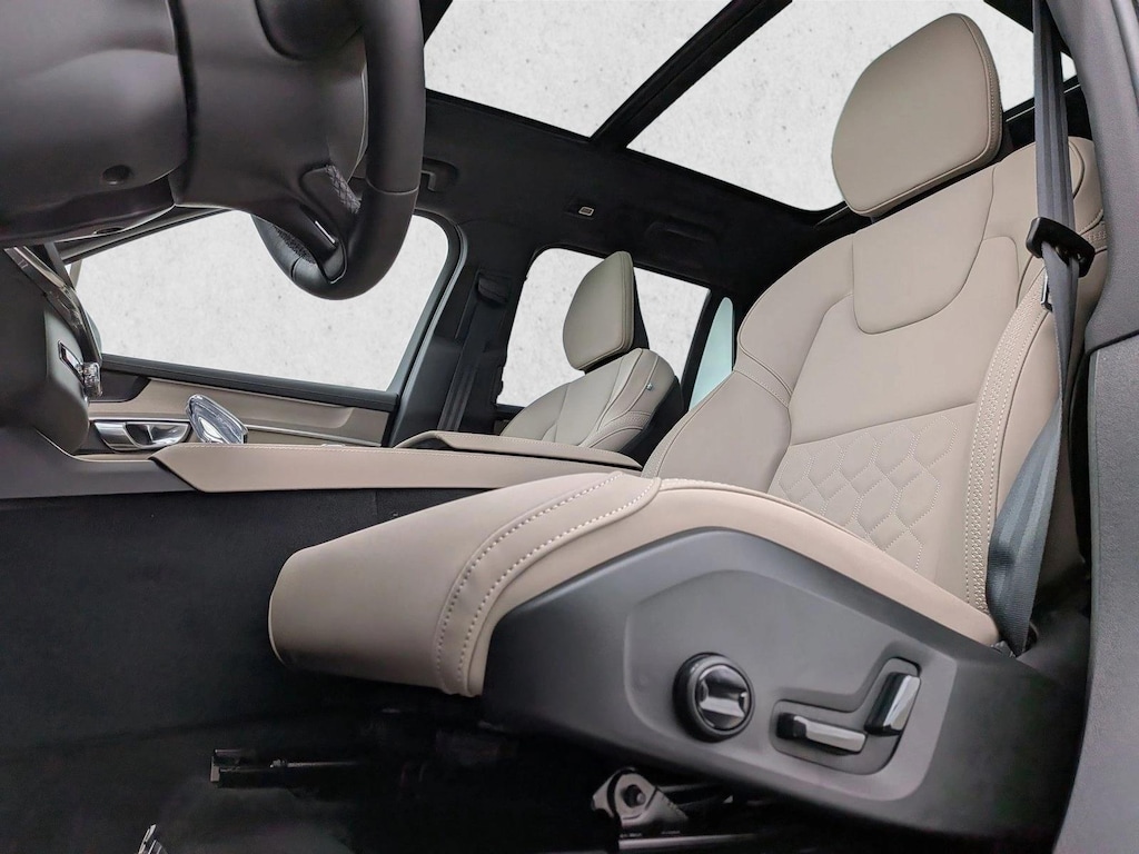 New 2026 Volvo XC90 Plus SUV