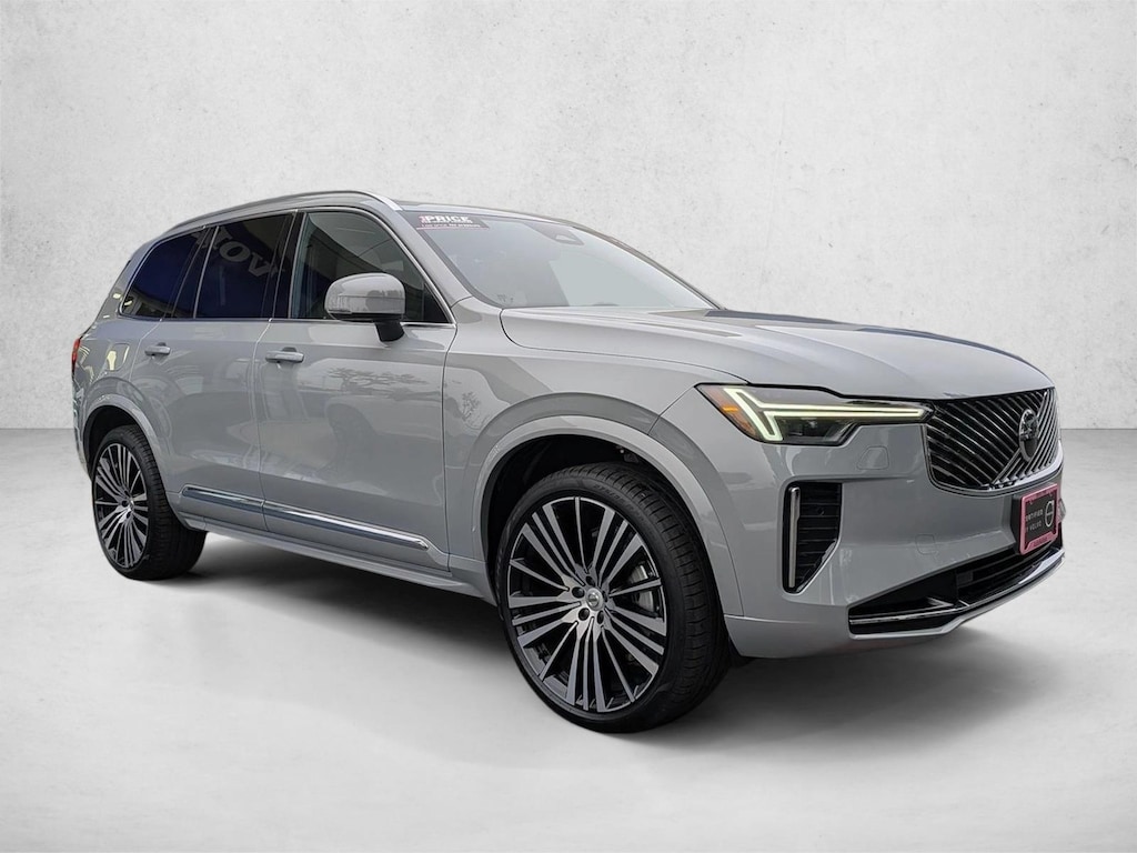 Certified 2025 Volvo XC90 B5 (2025.5) Core SUV