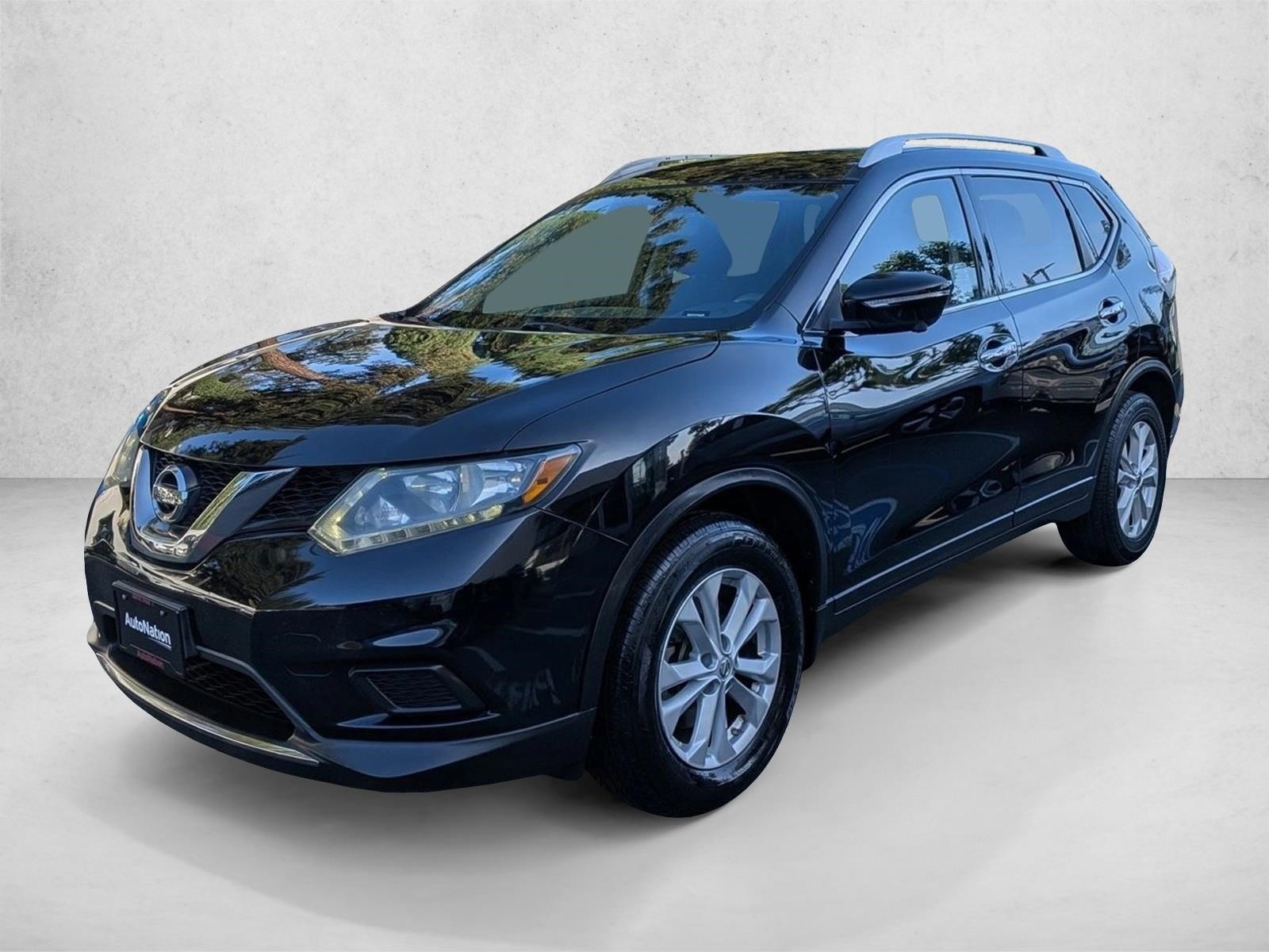 2014 Nissan Rogue SV FWD's photo