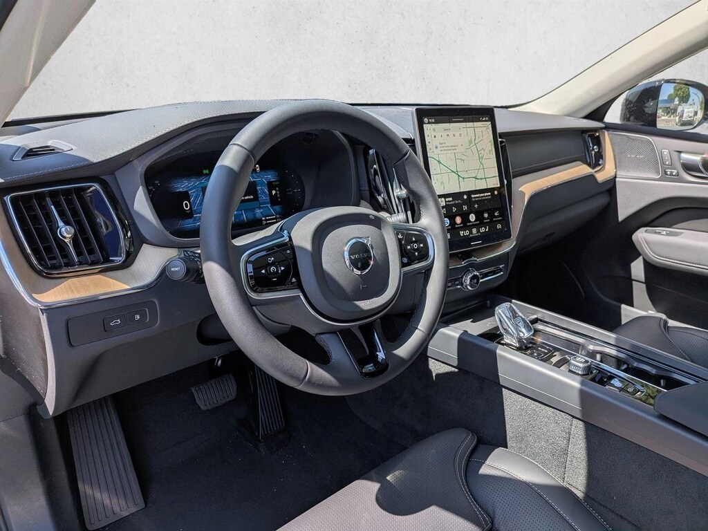 New 2026 Volvo XC60 plug-in hybrid Ultra SUV