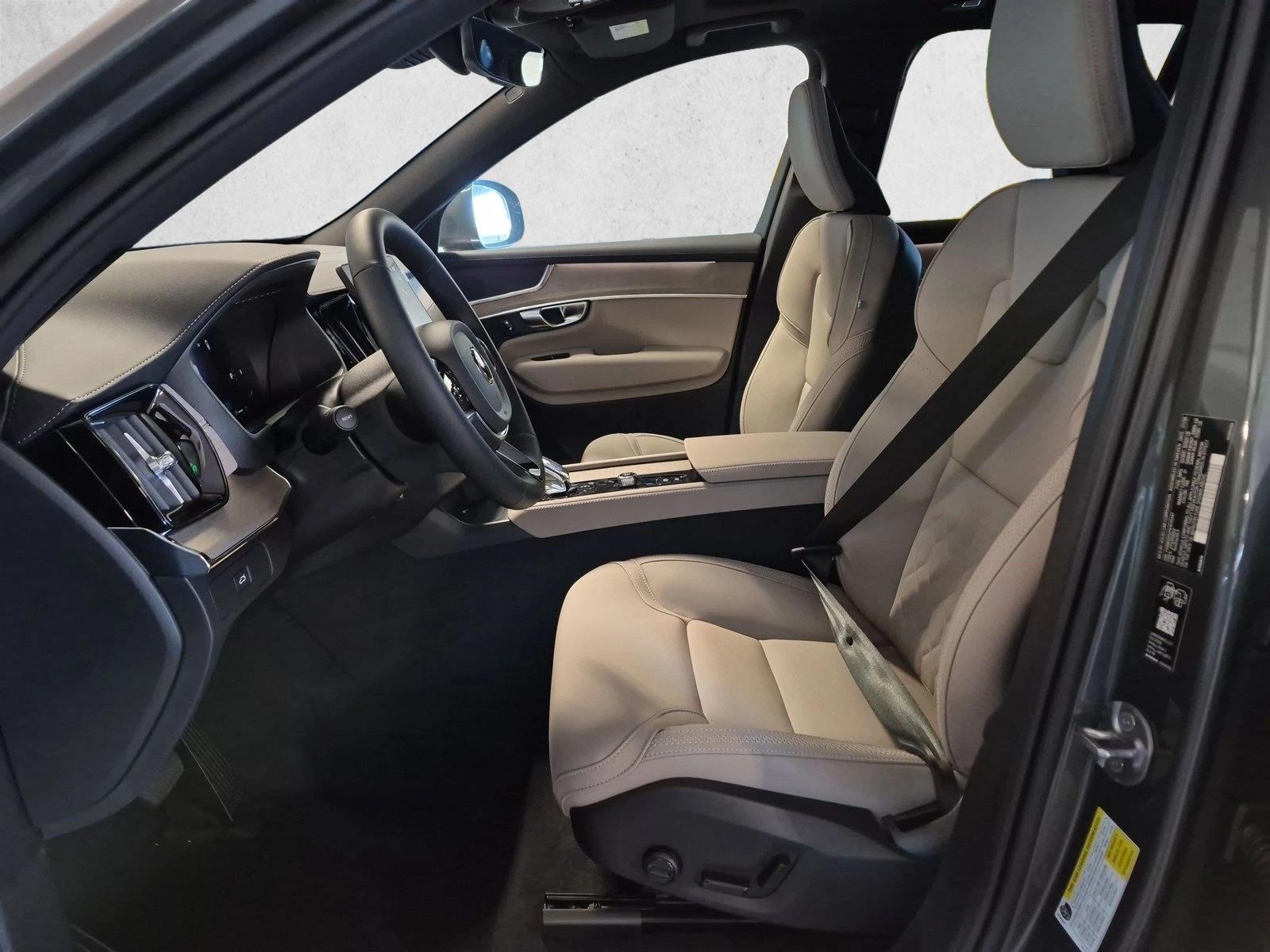 New 2027 Volvo XC90 Core SUV