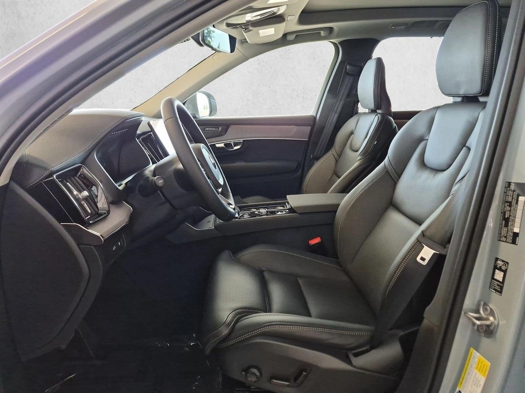 New 2026 Volvo XC90 plug-in hybrid Ultra SUV