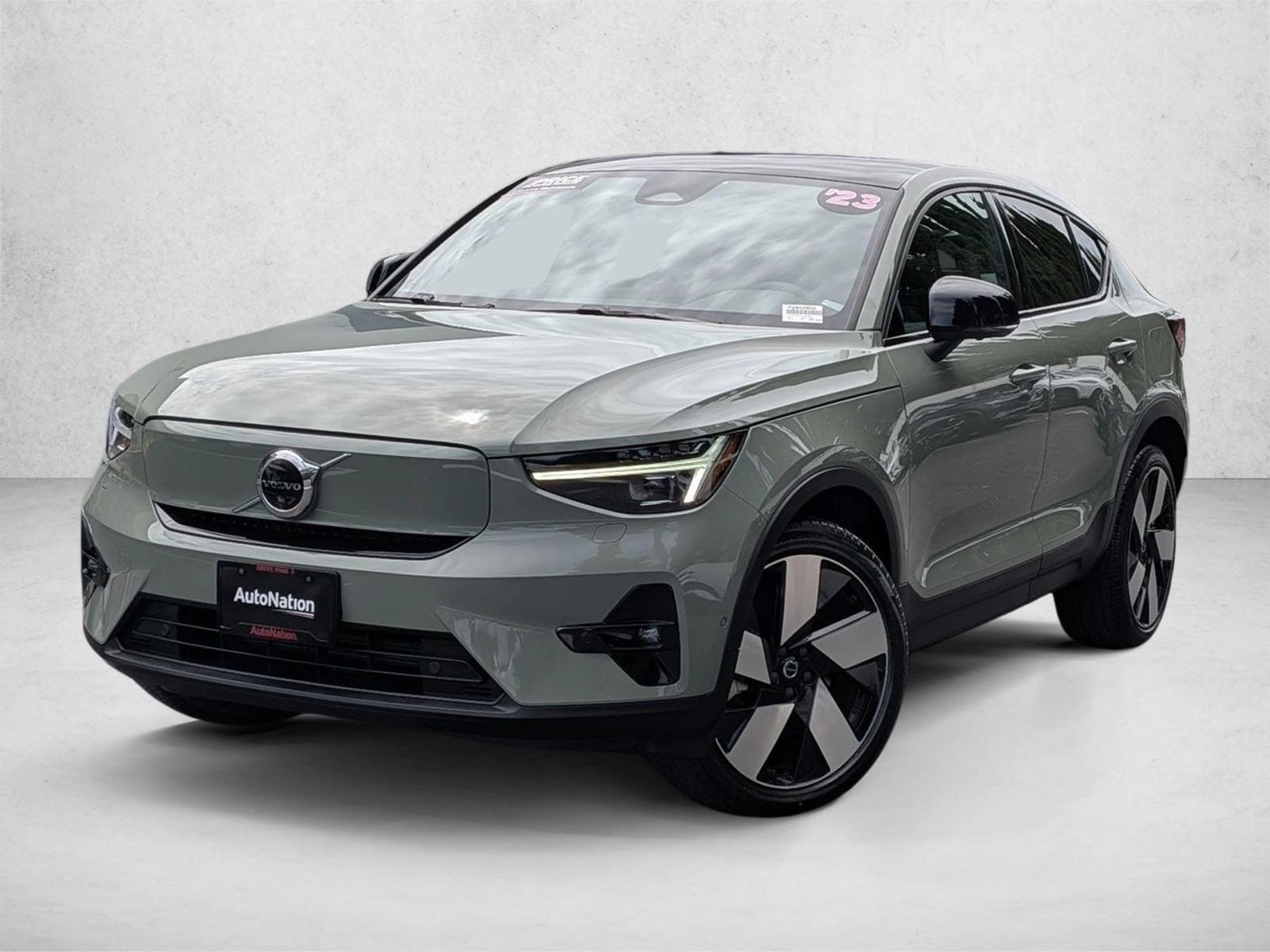 2023 Volvo C40 P8 Recharge Ultimate AWD's photo
