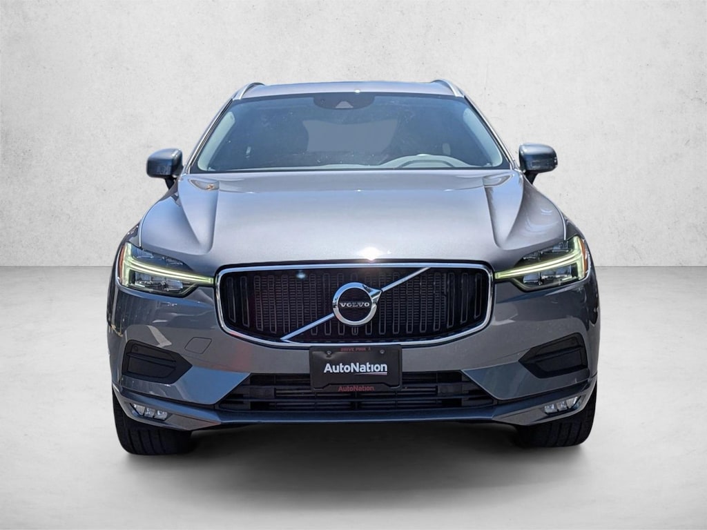 Used 2021 Volvo XC60 T5 Momentum SUV